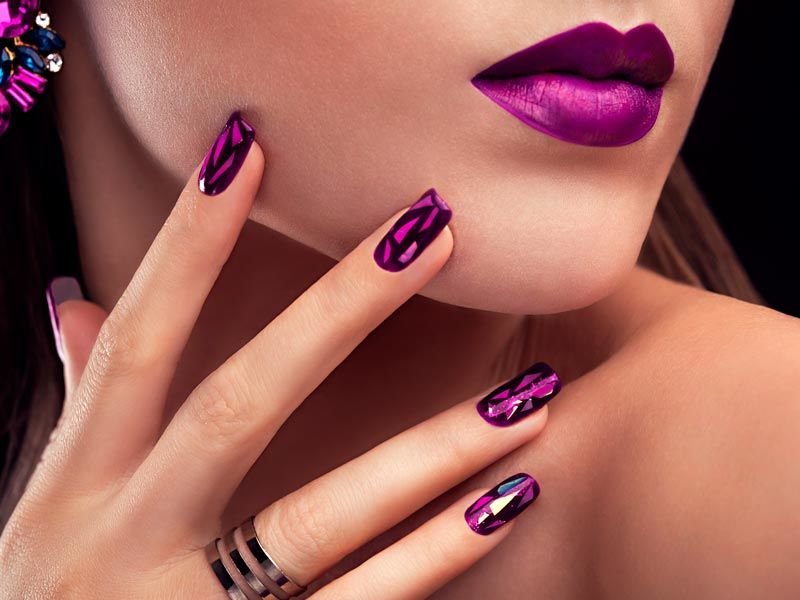 Purple ombre nails